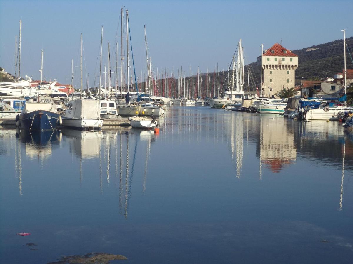 Apartments Bikic Marina Exterior photo